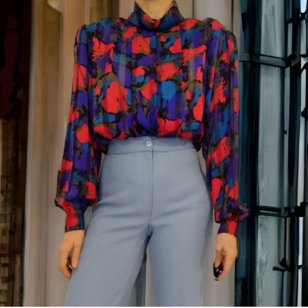 Vtg Mock Neck Blouse